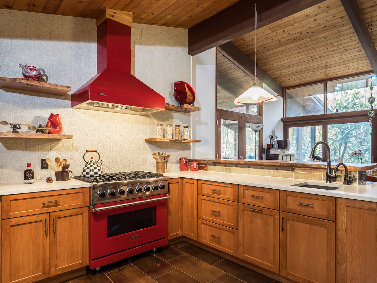 Baxter Unger Kitchen with red appliances