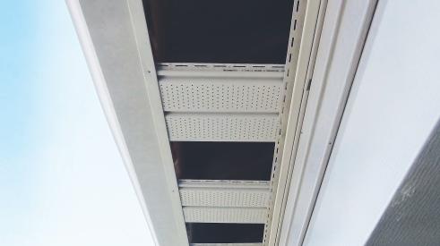 During a hurricane, a lot of wind and water damage occurs when soffits blow off the building, like the soffit. Here’s a look at why it happens and how to prevent it. ​​​​​​​