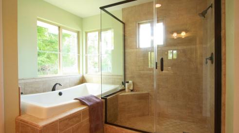 10 Reasons to Embrace Bathroom Remodeling